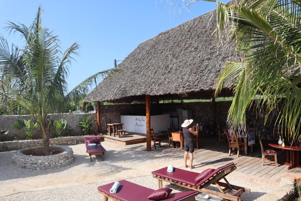 Holiday Time Bungalows Zanzibar Matemwe  Exterior photo