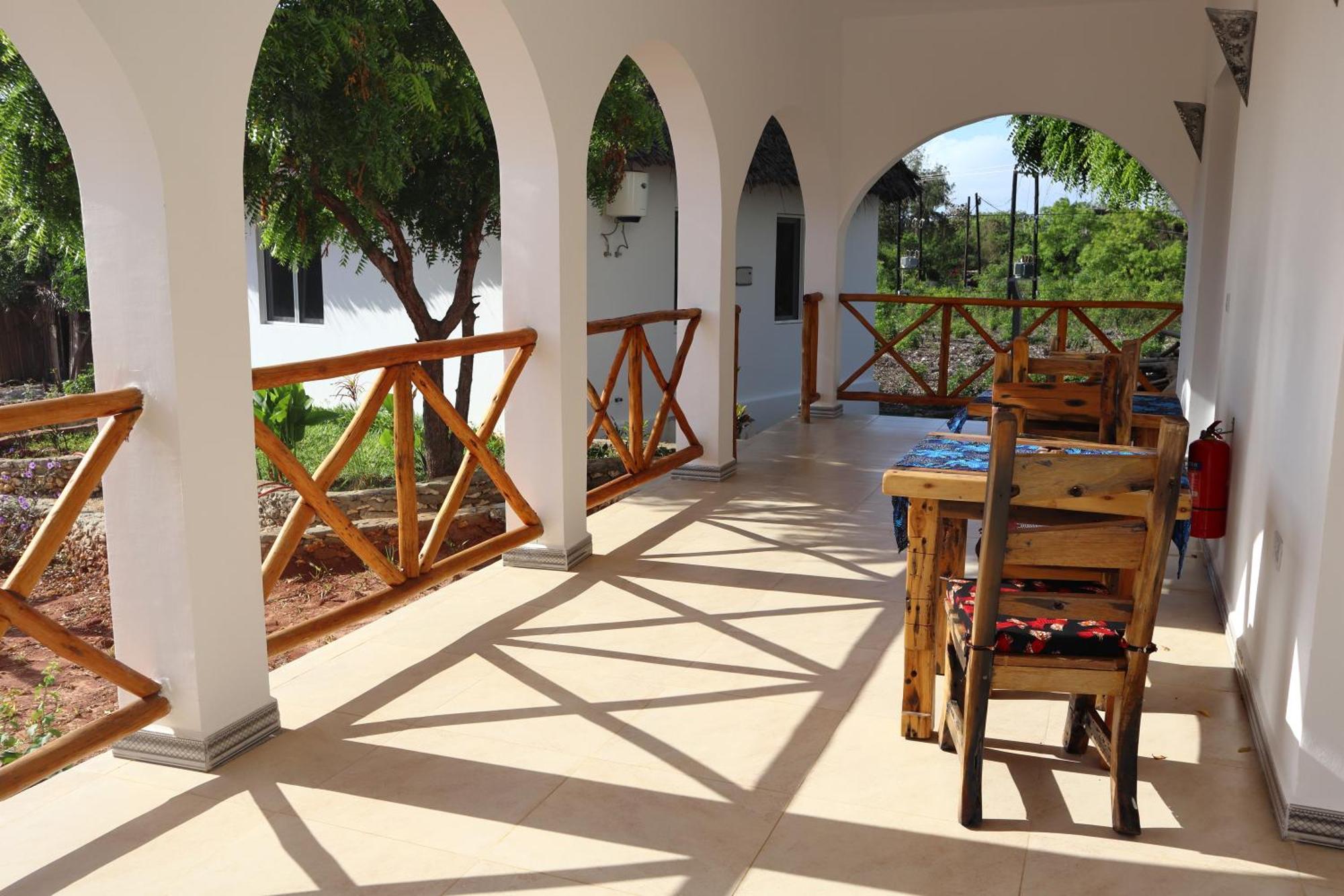 Holiday Time Bungalows Zanzibar Matemwe  Exterior photo